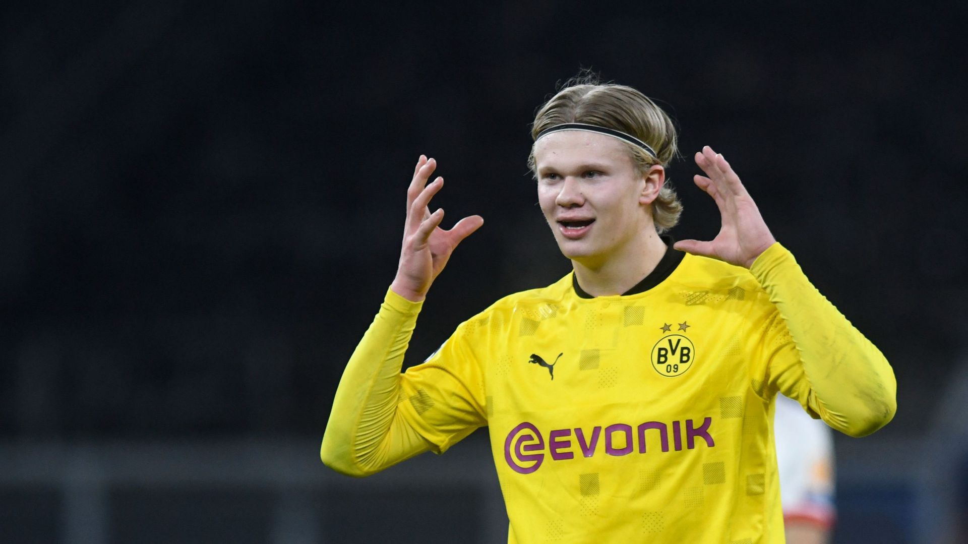 Dortmund ne va pas vendre Haaland sous la pression, assure le patron du club