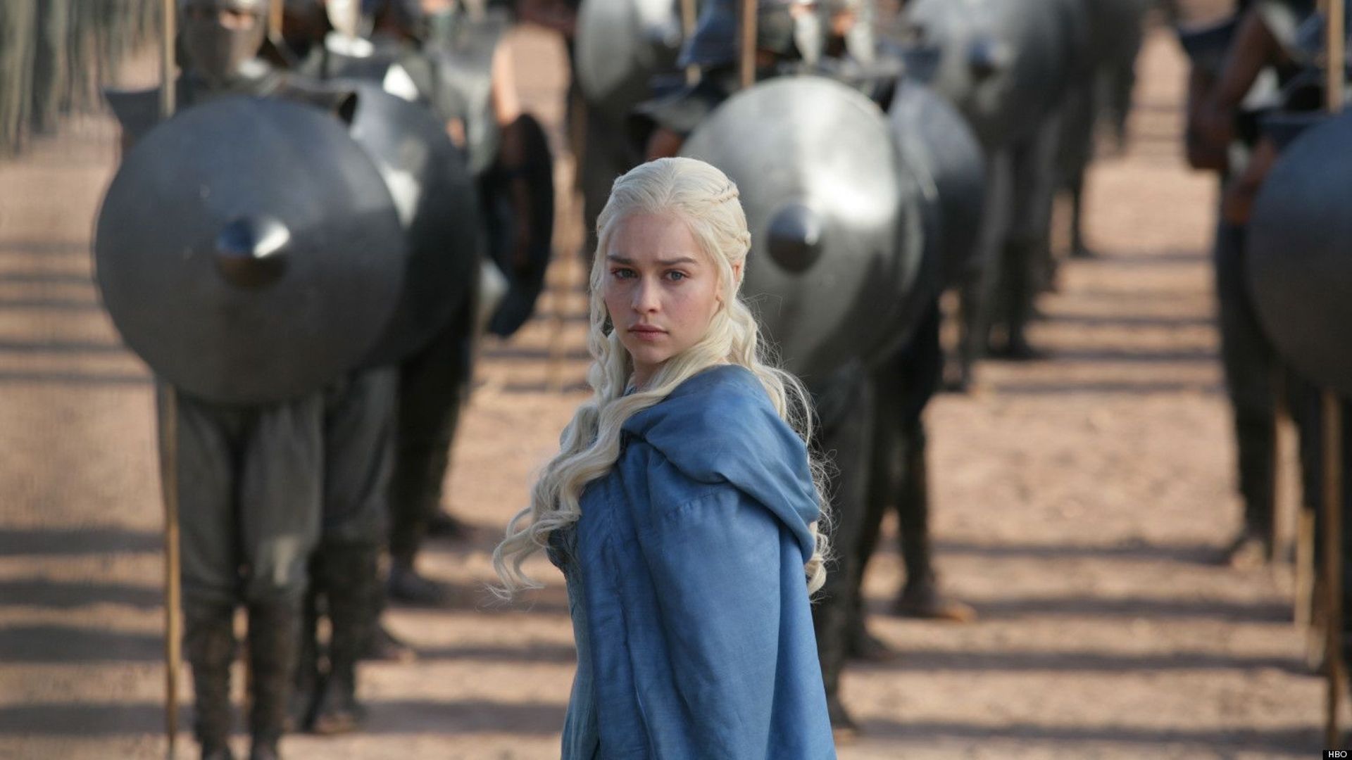 Dans "Game Of Thrones", la langue du Dothraki est notamment parlée par le personnage de Daenerys Targaryen, la mère des dragons