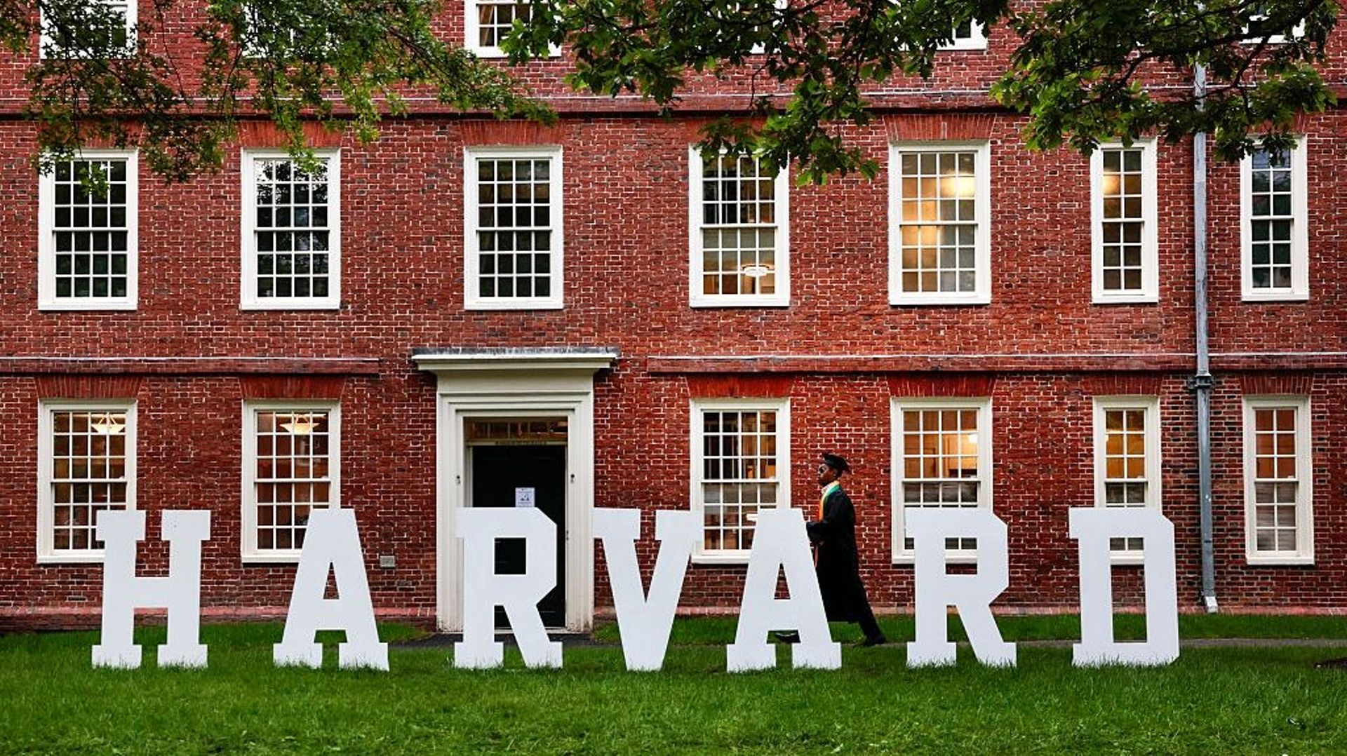 États-Unis : une juge annule le gel de financements à Harvard décidé par Donald Trump