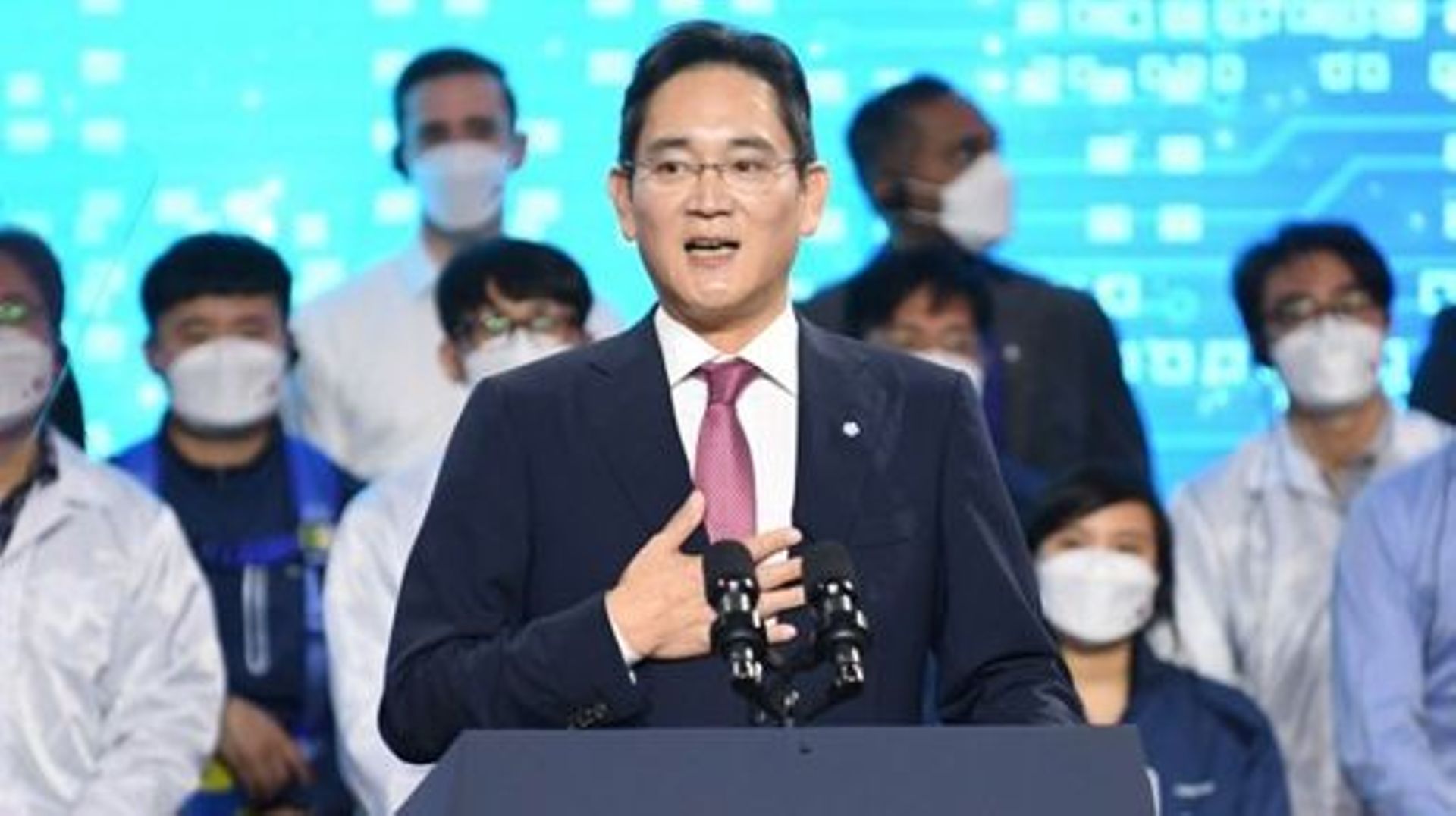 Corée du Sud: le patron de Samsung obtient une grâce présidentielle