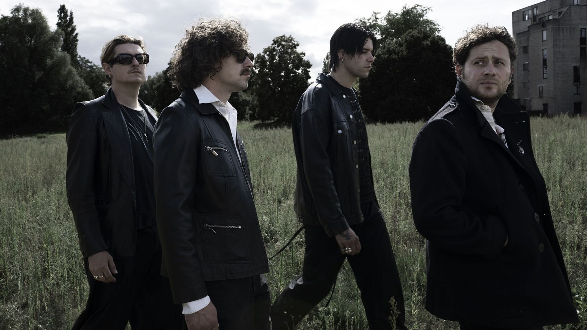 SONS, le groupe belge qui monte, présente son nouvel album "Hallo"