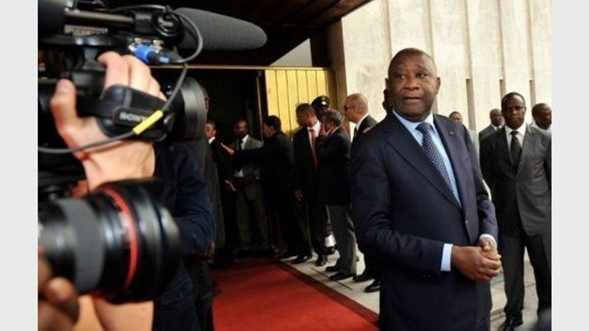 Côte d'Ivoire: L. Gbagbo renvoie des ambassadeurs