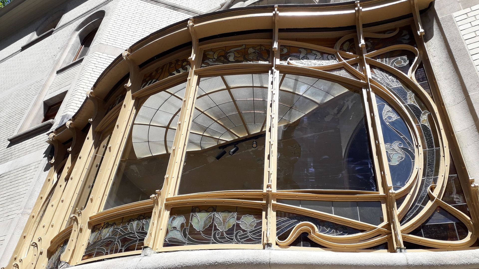 Maison Hannon, serre vue de la rue.
