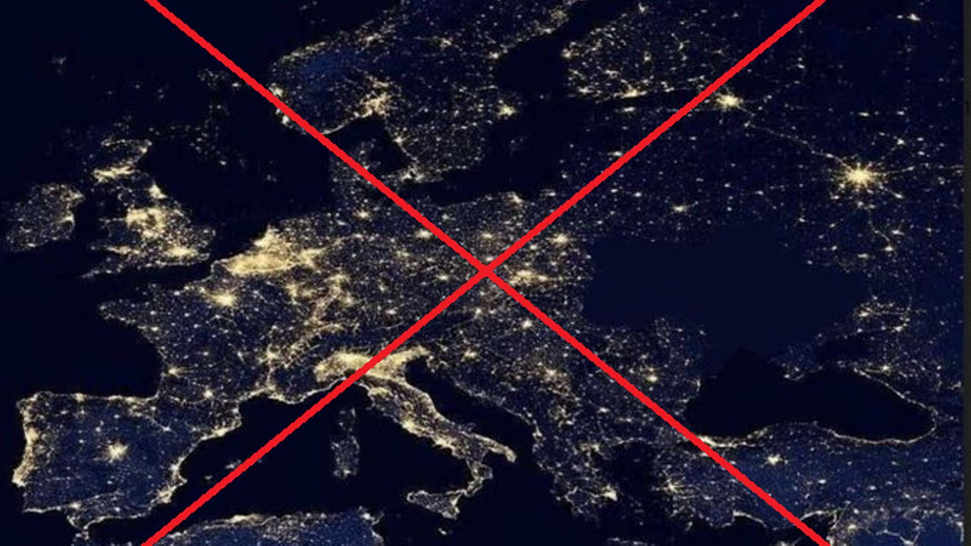 Fausse photo satellite de l’Europe la nuit.