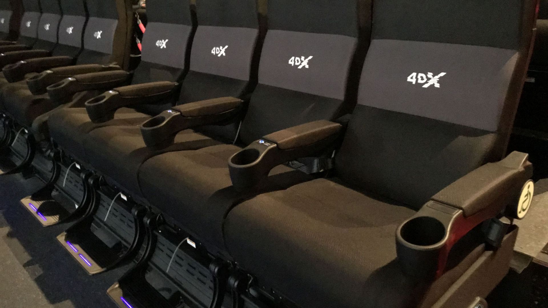 Expérience unique en Wallonie, le cinéma Pathé ouvre une salle 4DX à ...