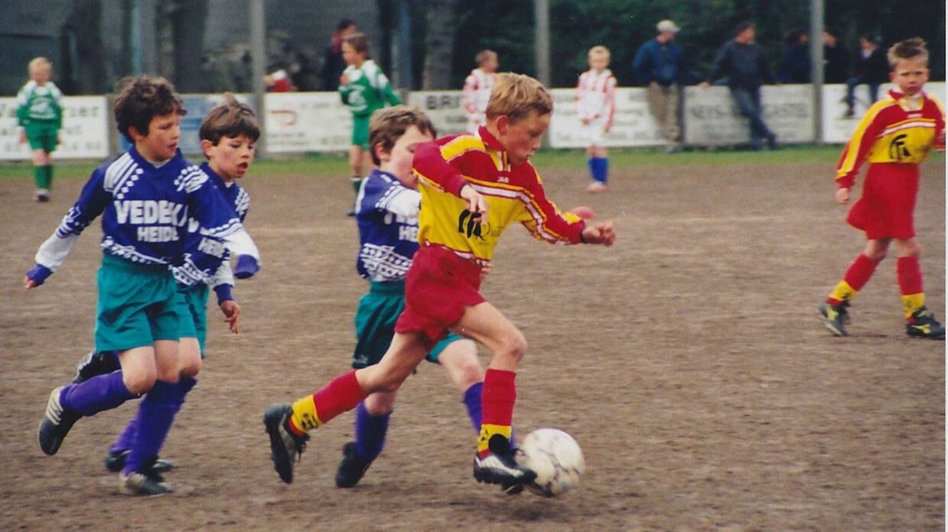 Mathieu van der Poel durant ses années football.