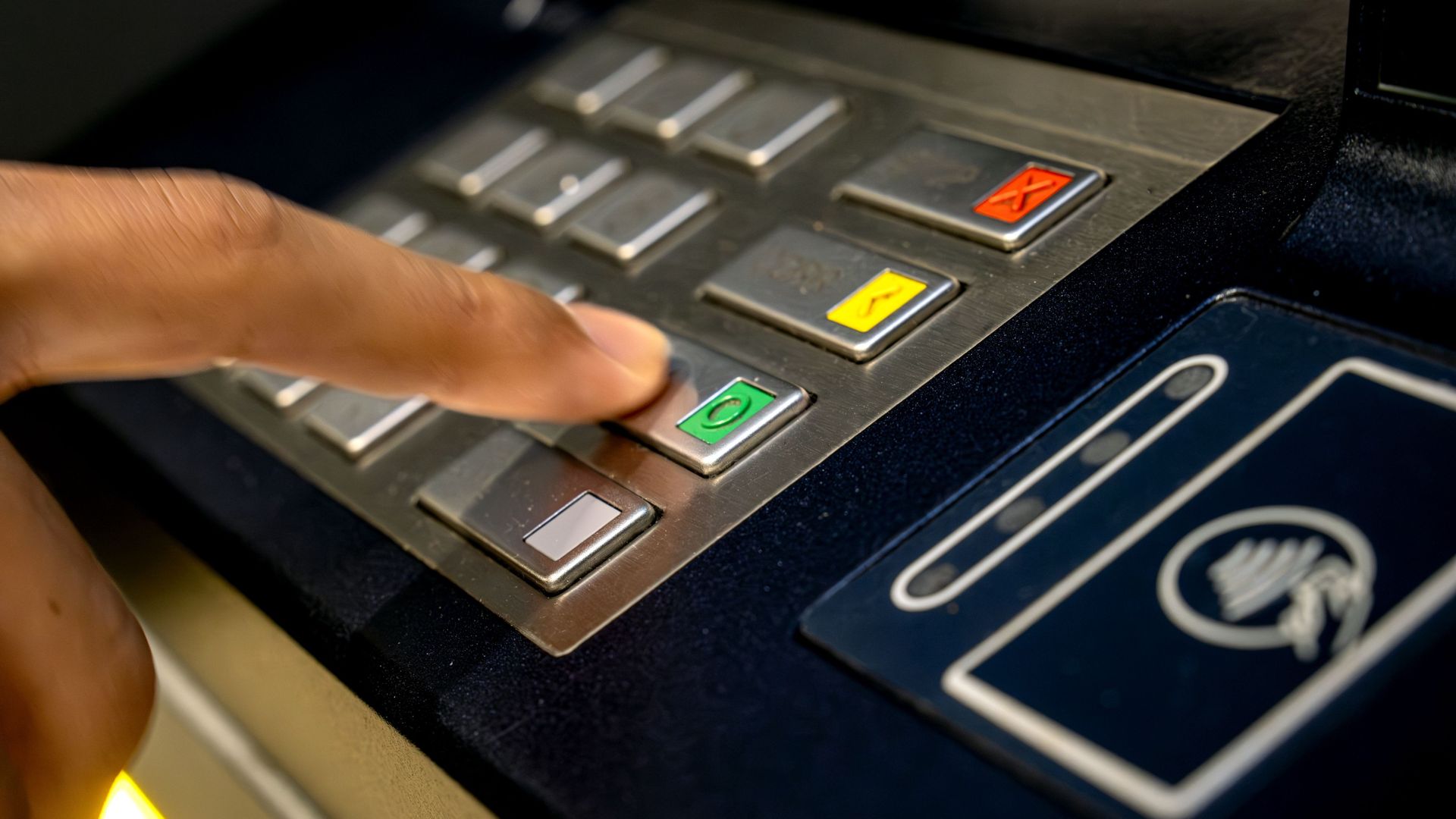 Un distributeur de billets de banque bientôt installé sur le parking du complexe sportif à Walhain
