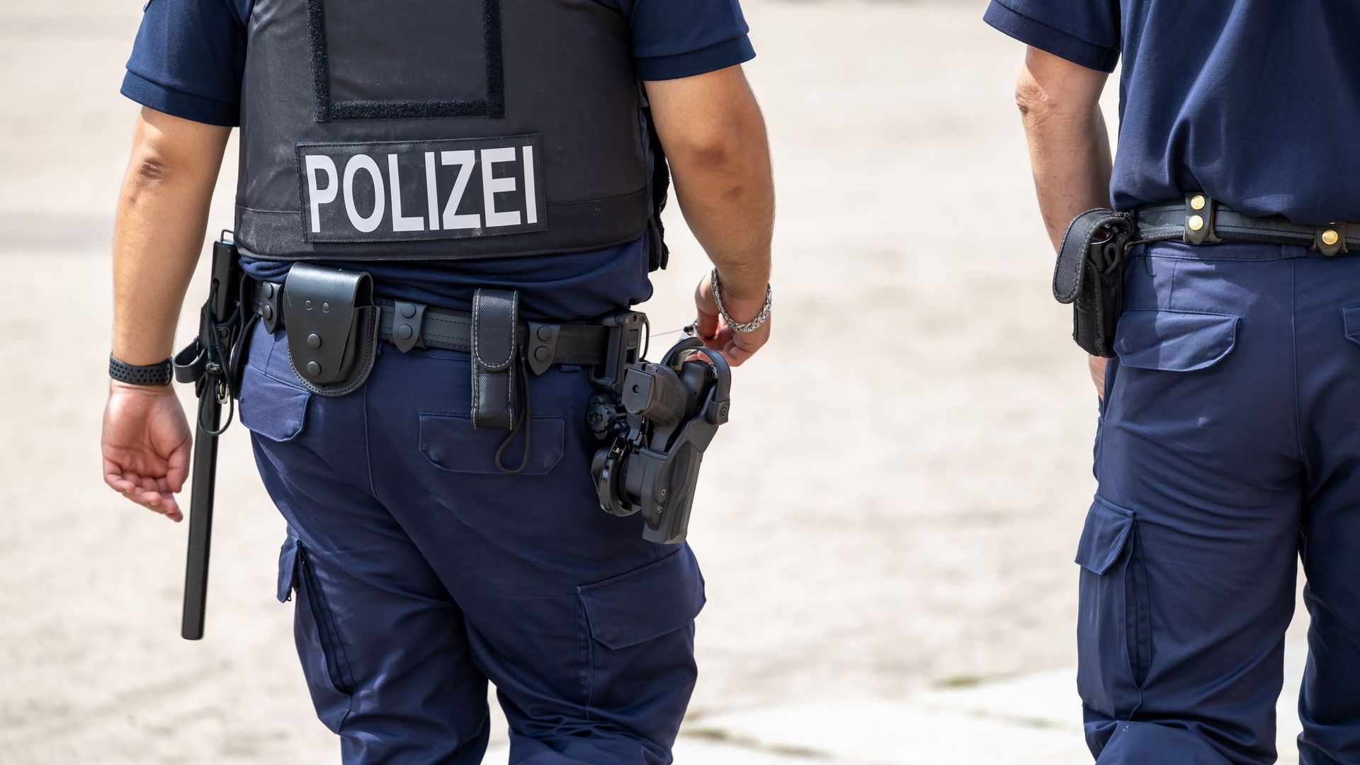 Allemagne : arrestation de trois membres présumés du Hamas préparant des "attentats meurtriers visant des établissements israéliens ou juifs"