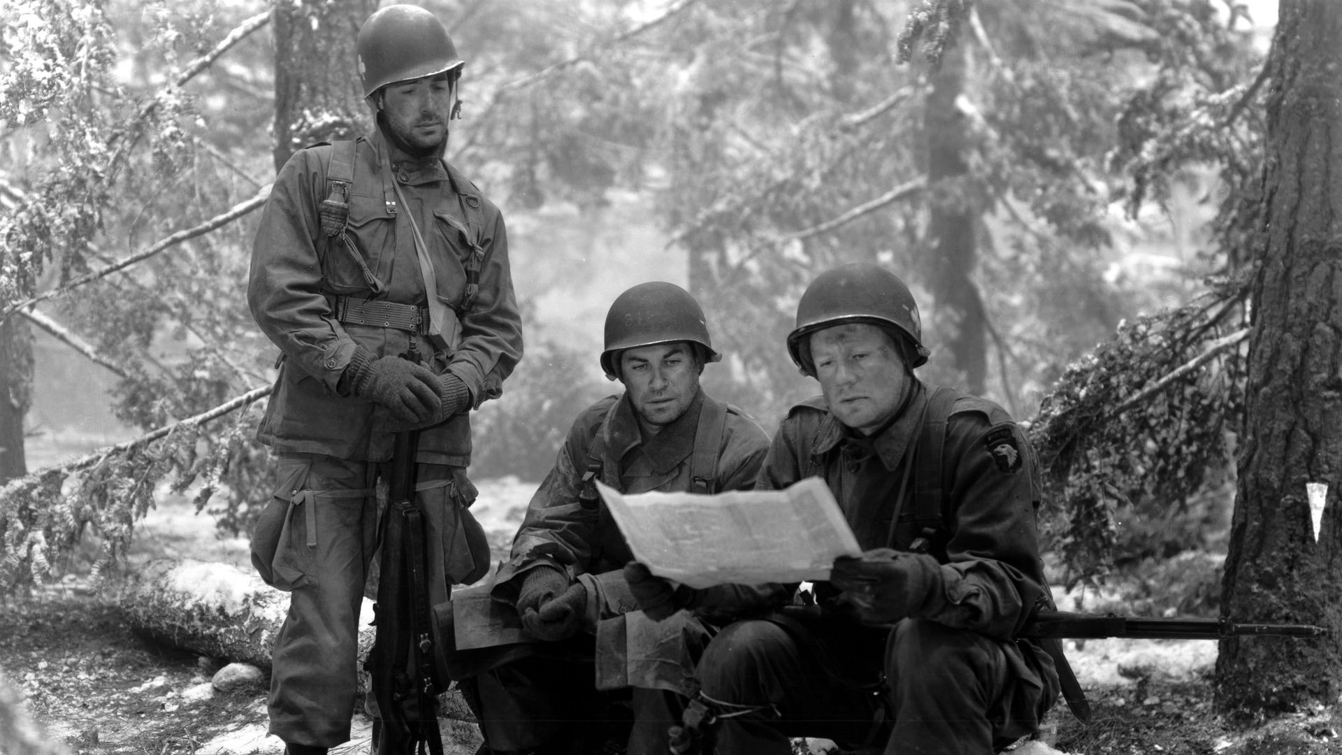 Filmer la guerre sans héroïsme : "Bastogne", une plongée réaliste dans la bataille des Ardennes