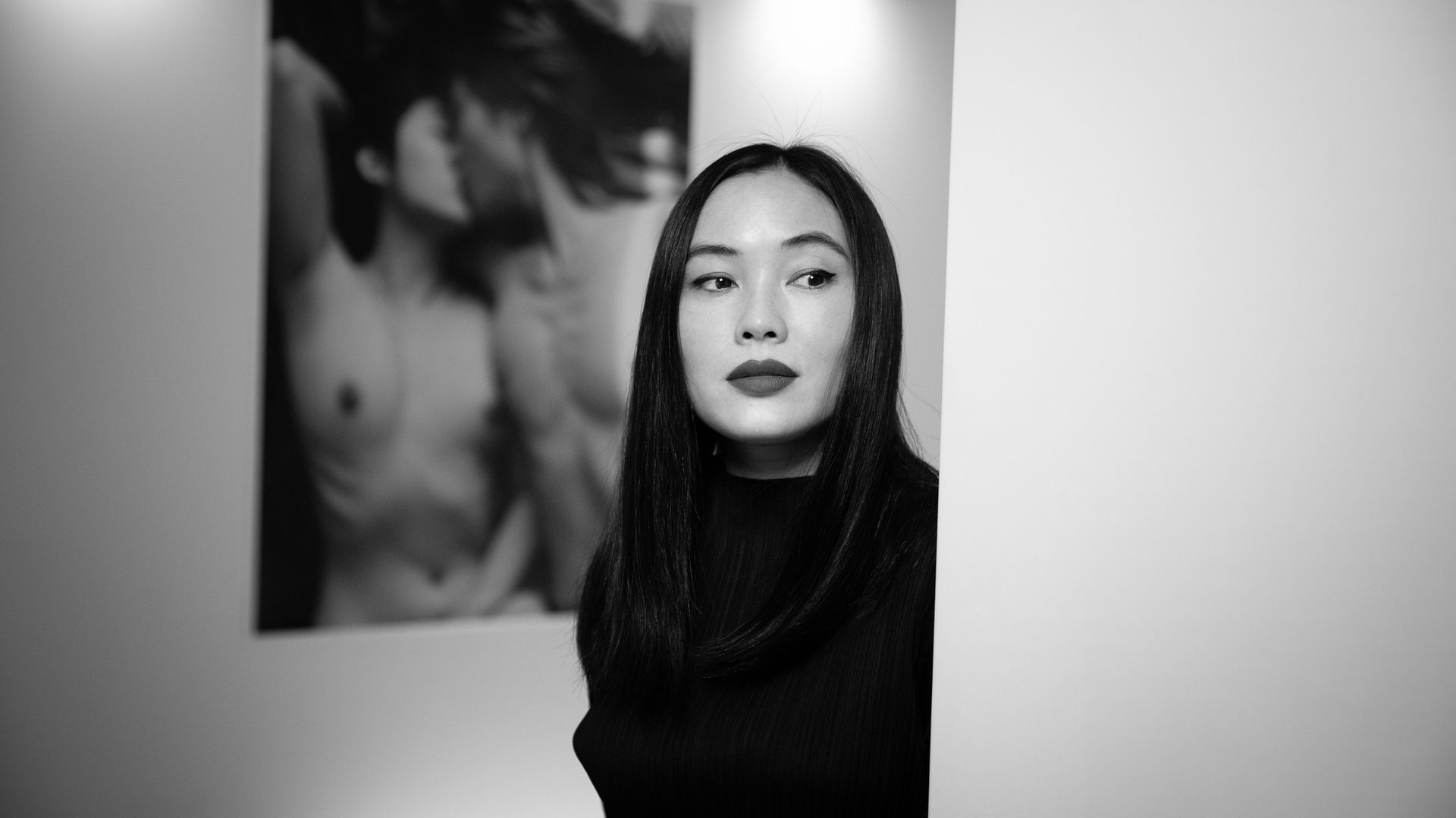 La photographe Luo Yang expose à Paris sa série "Girls" jusqu'au 30 novembre: des filles chinoises, qui partagent leur vie devant l'objectif, sans fard.