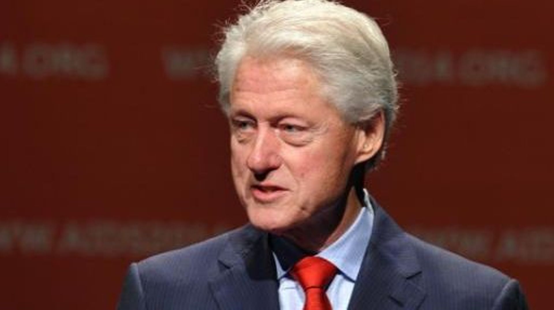 Crash du MH17: l'ex-président Bill Clinton appelle les pays à ne pas mollir