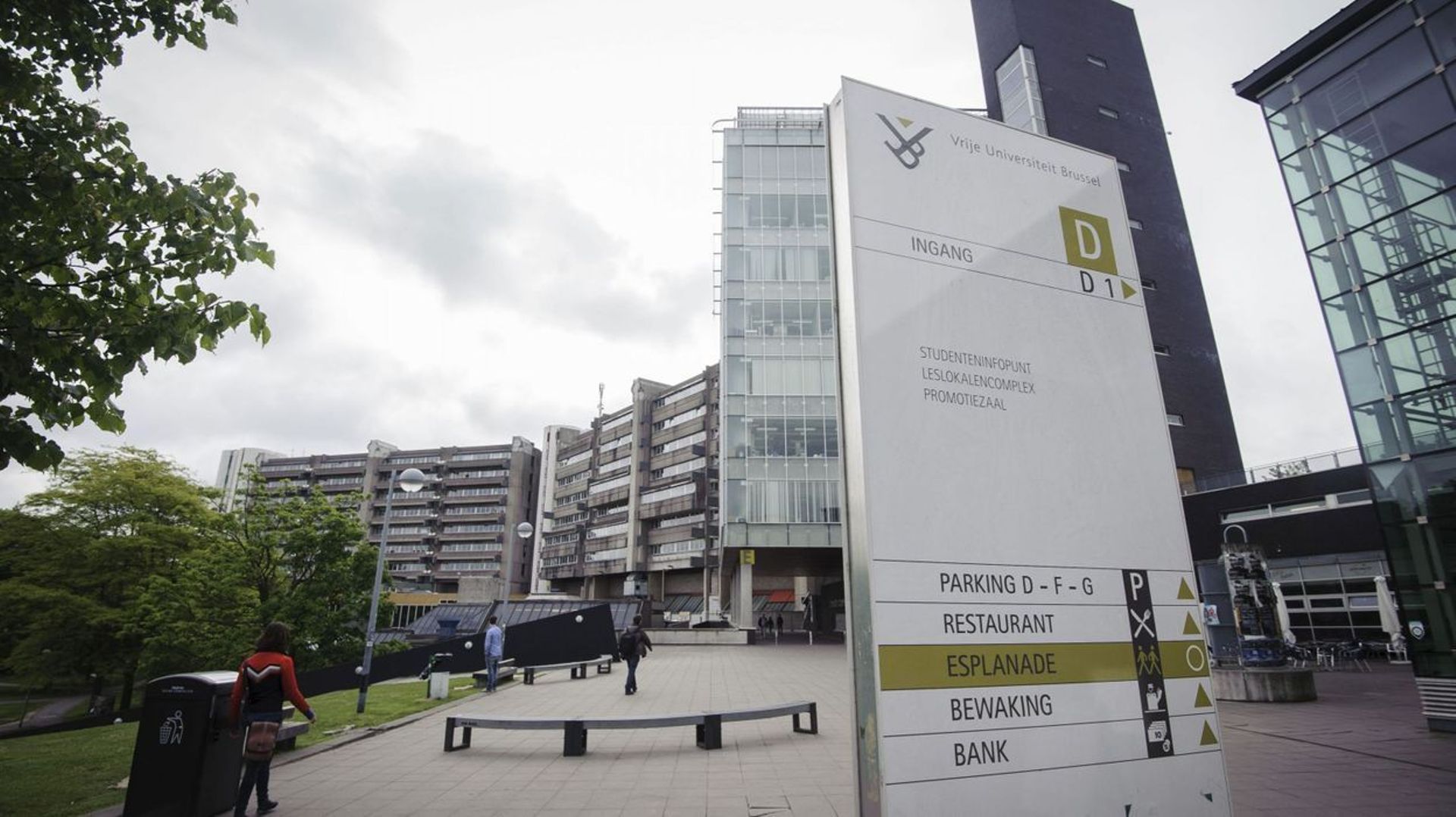 Des sans-papiers demandent à occuper un espace sur le campus de la VUB à Ixelles