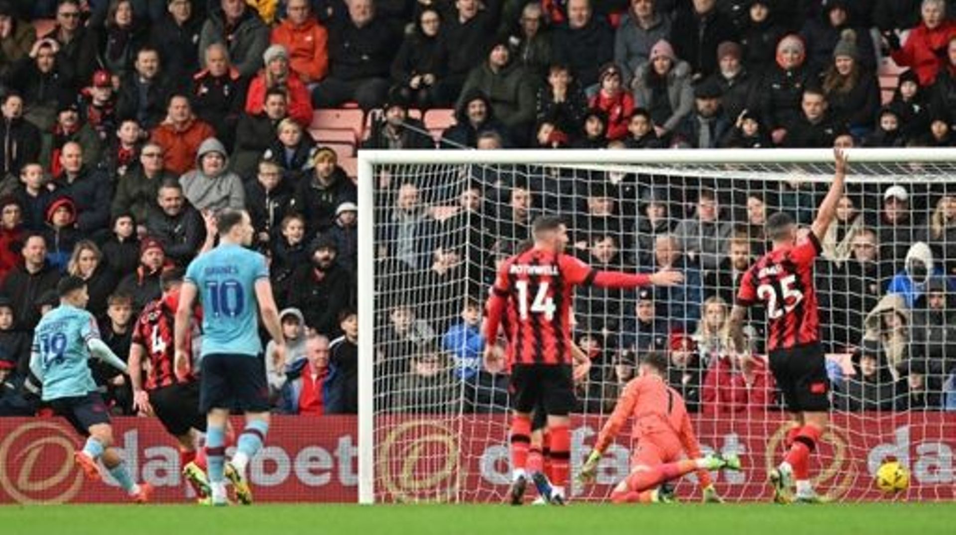 Burnley's Belgian striker Anass Zaroury (L) scores his team's second goal during the English FA Cup third round football match between Bournemouth and Burnley at the Vitality Stadium in Bournemouth, southern England on January 7, 2023.  Glyn KIRK / AFP