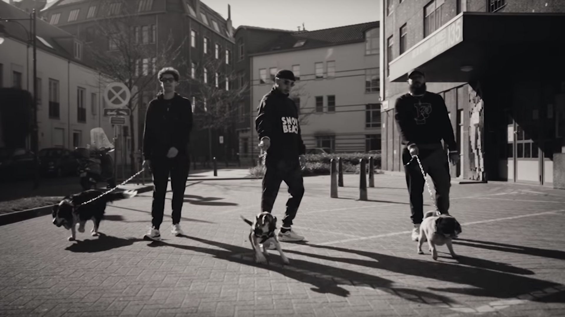 Le clip du jour / ICO lâche les chiens avec Caballero & JeanJass - RTBF ...