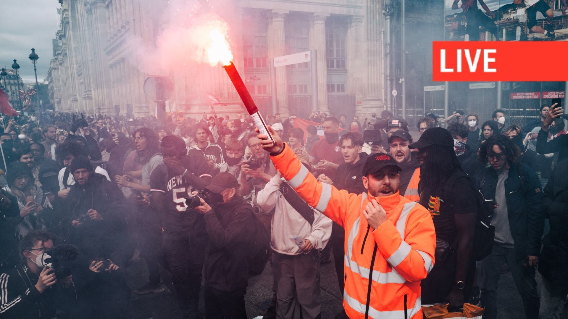 Direct - Jeudi "noir" de manifestations en France pour peser sur le prochain gouvernement