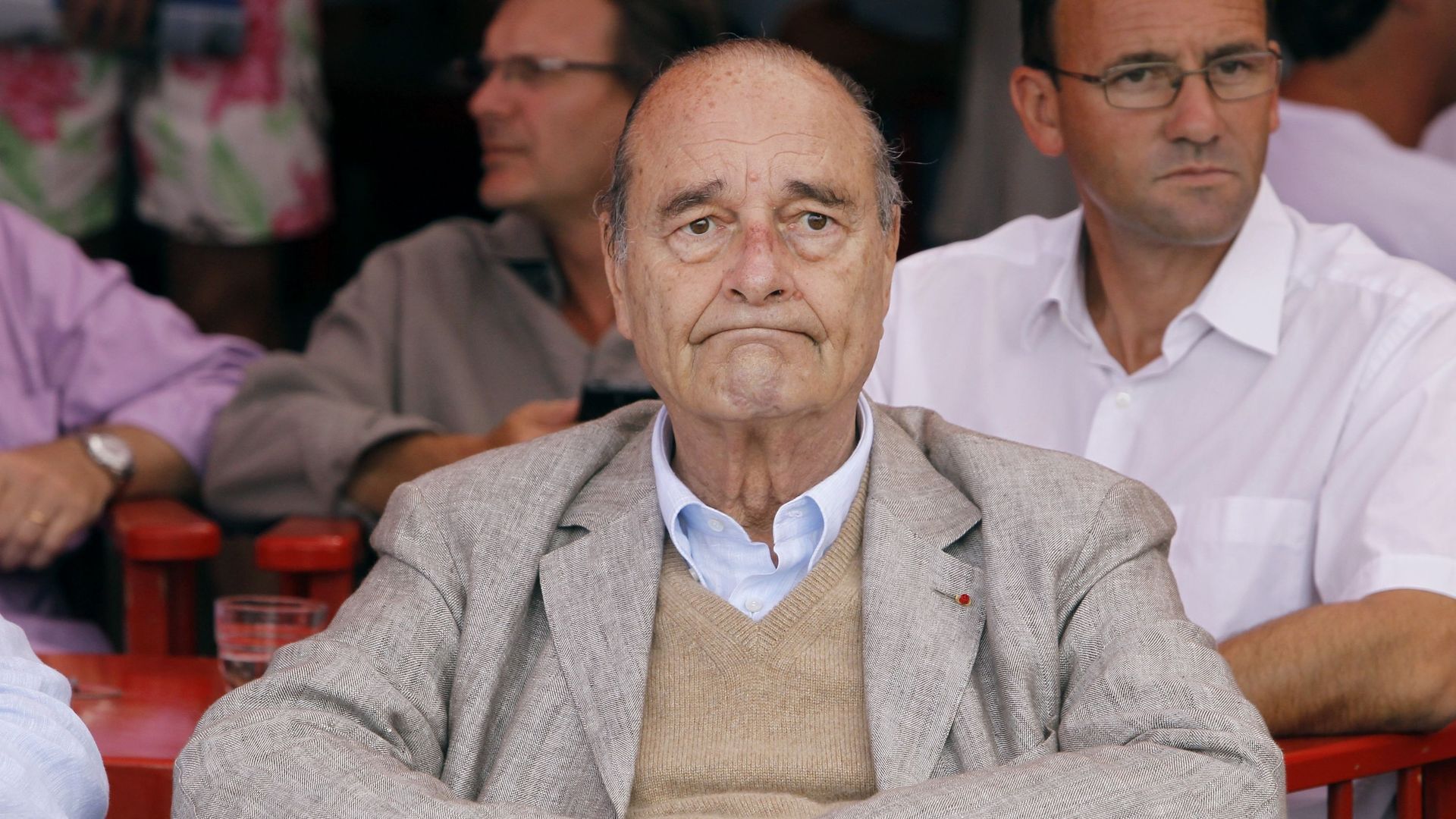 "Affaibli depuis quelques jours", Jacques Chirac est hospitalisé