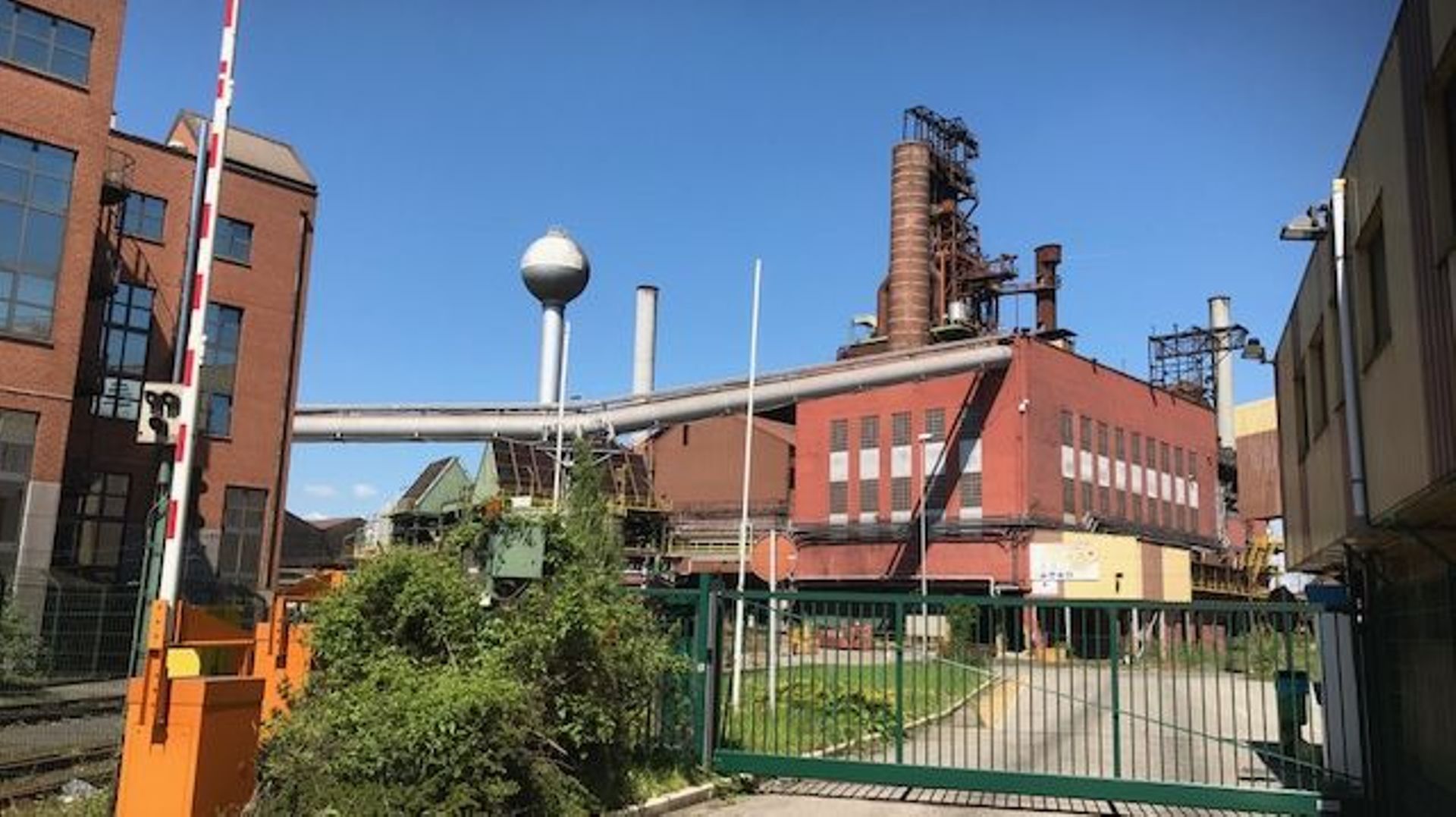 Charleroi la démolition du haut fourneau de Carsid semble inéluctable