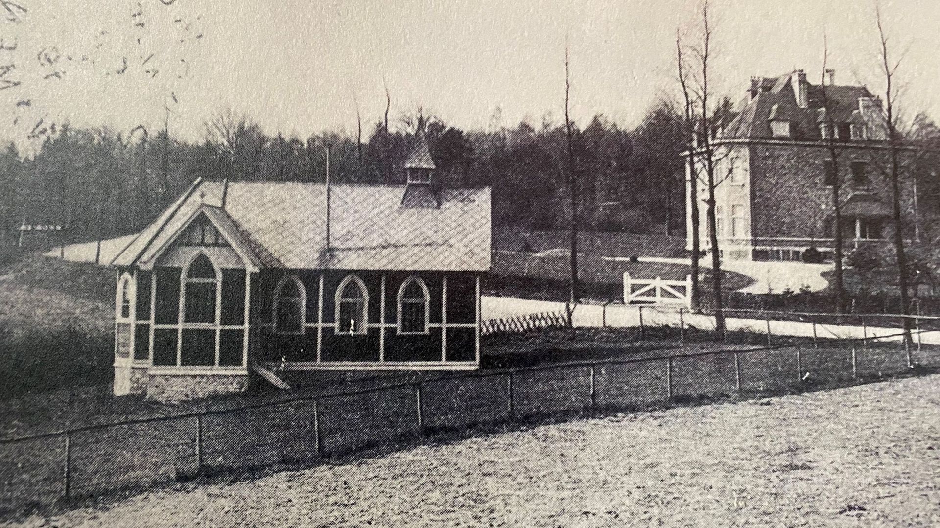 Photo de la chapelle au début du XXe siècle