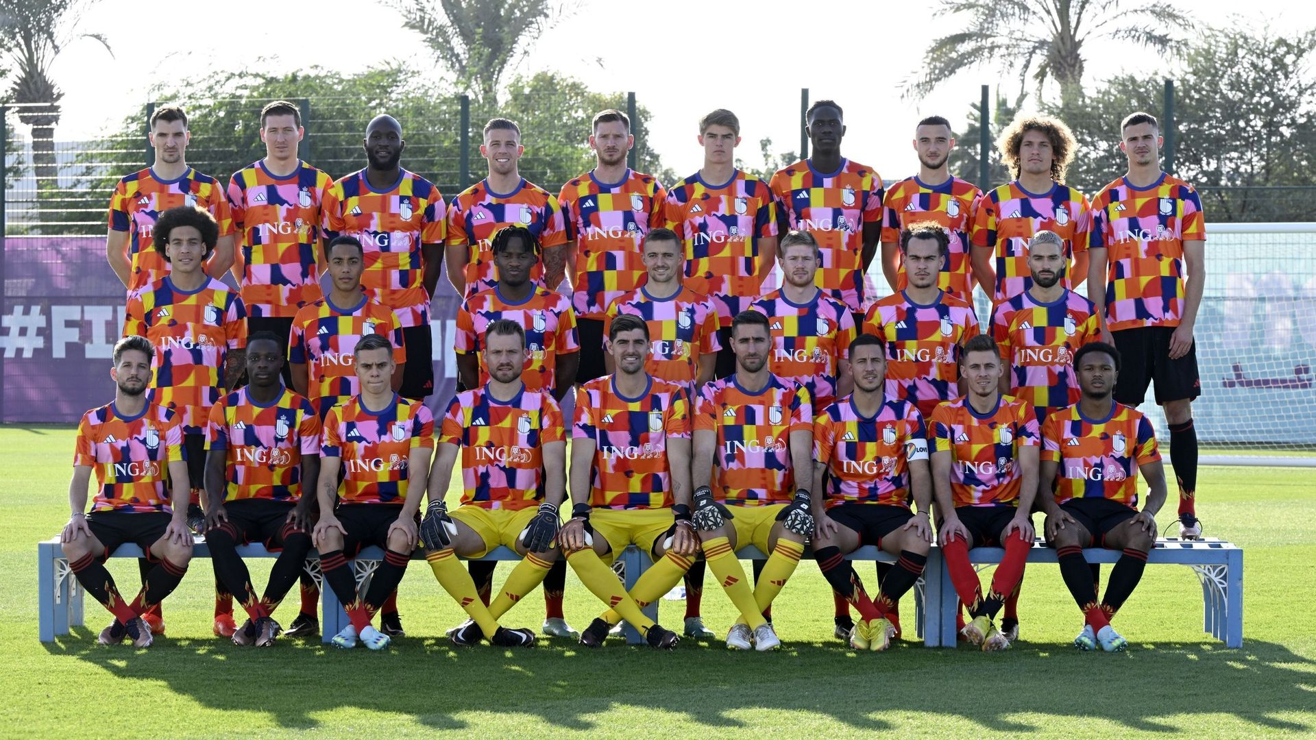 Les joueurs de la Belgique posent pour la photo d’équipe.