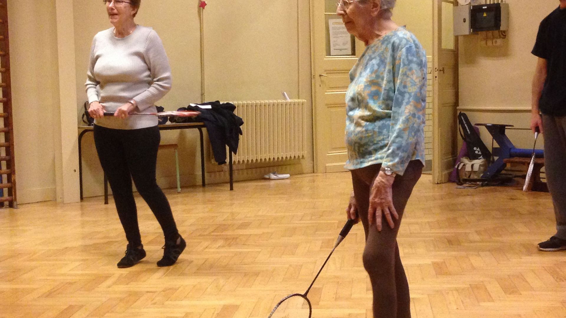 A 101 ans, Marie Carte pratique le badminton chaque semaine