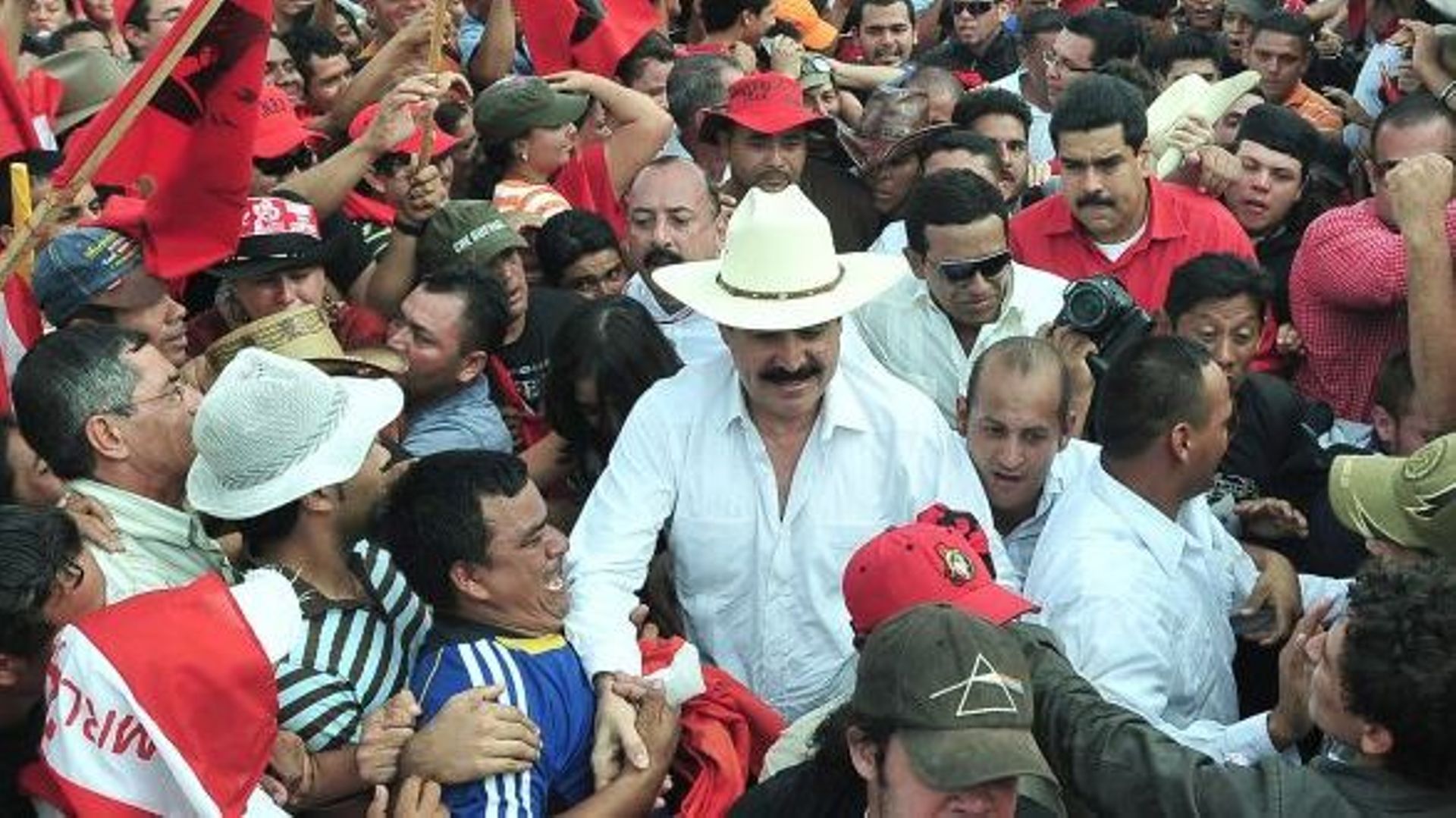 L'arrivée de Manuel Zelaya à Tegucigalpa le 28 mai 2011