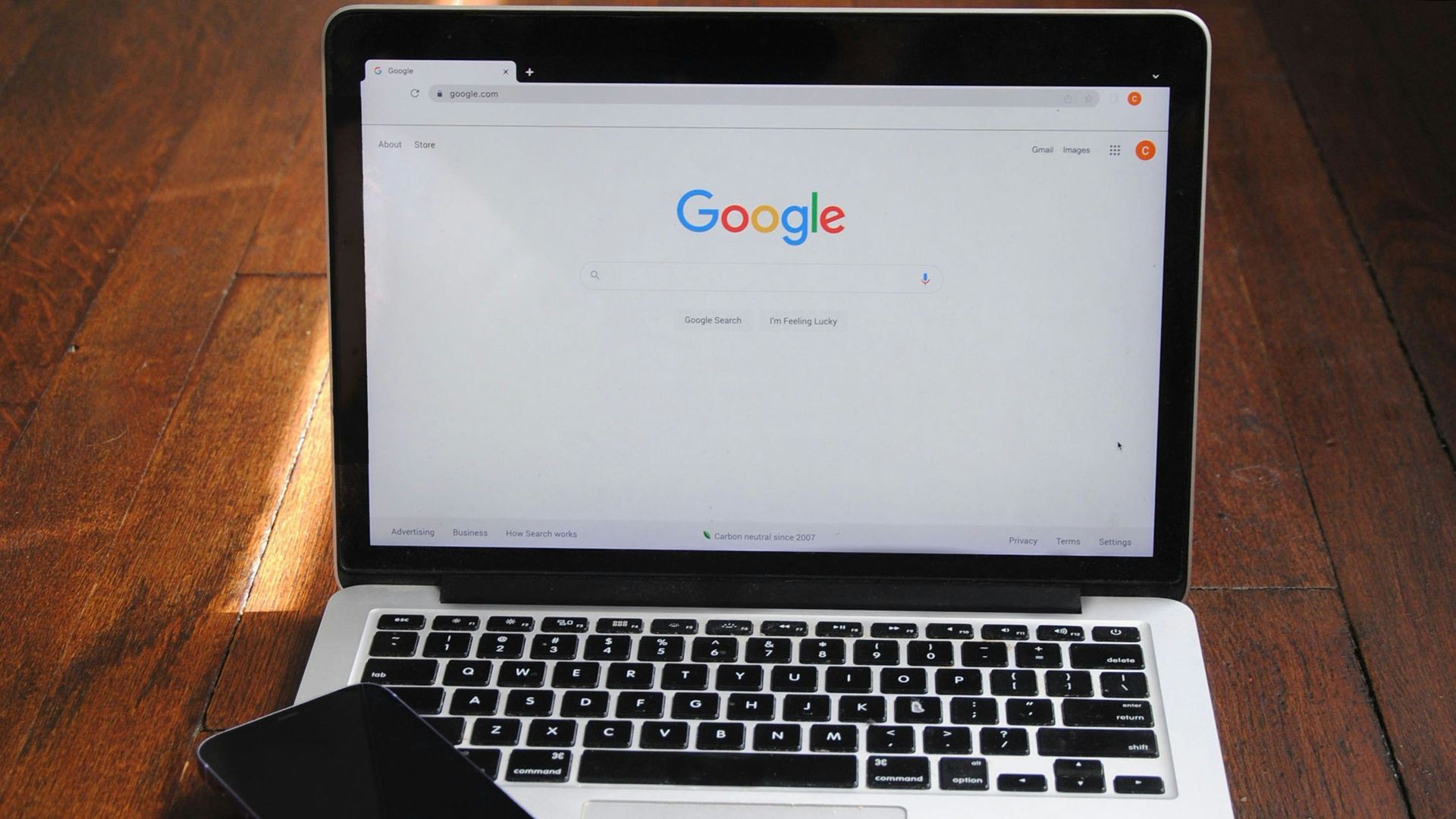 Google : il sera bientôt possible de masquer des résultats sponsorisés, mais uniquement après les avoir vus