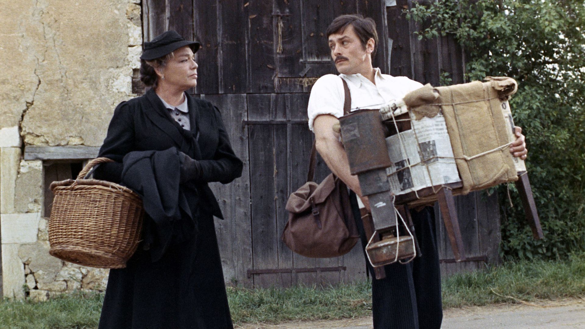 Alain Delon and Simone Signoret: a friendship born on the set of ‘La veuve Couderc’