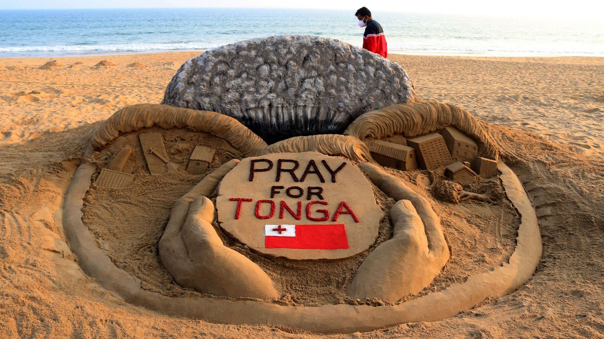 Tonga : les habitants déterminés à reconstruire leur pays dévasté par l'éruption