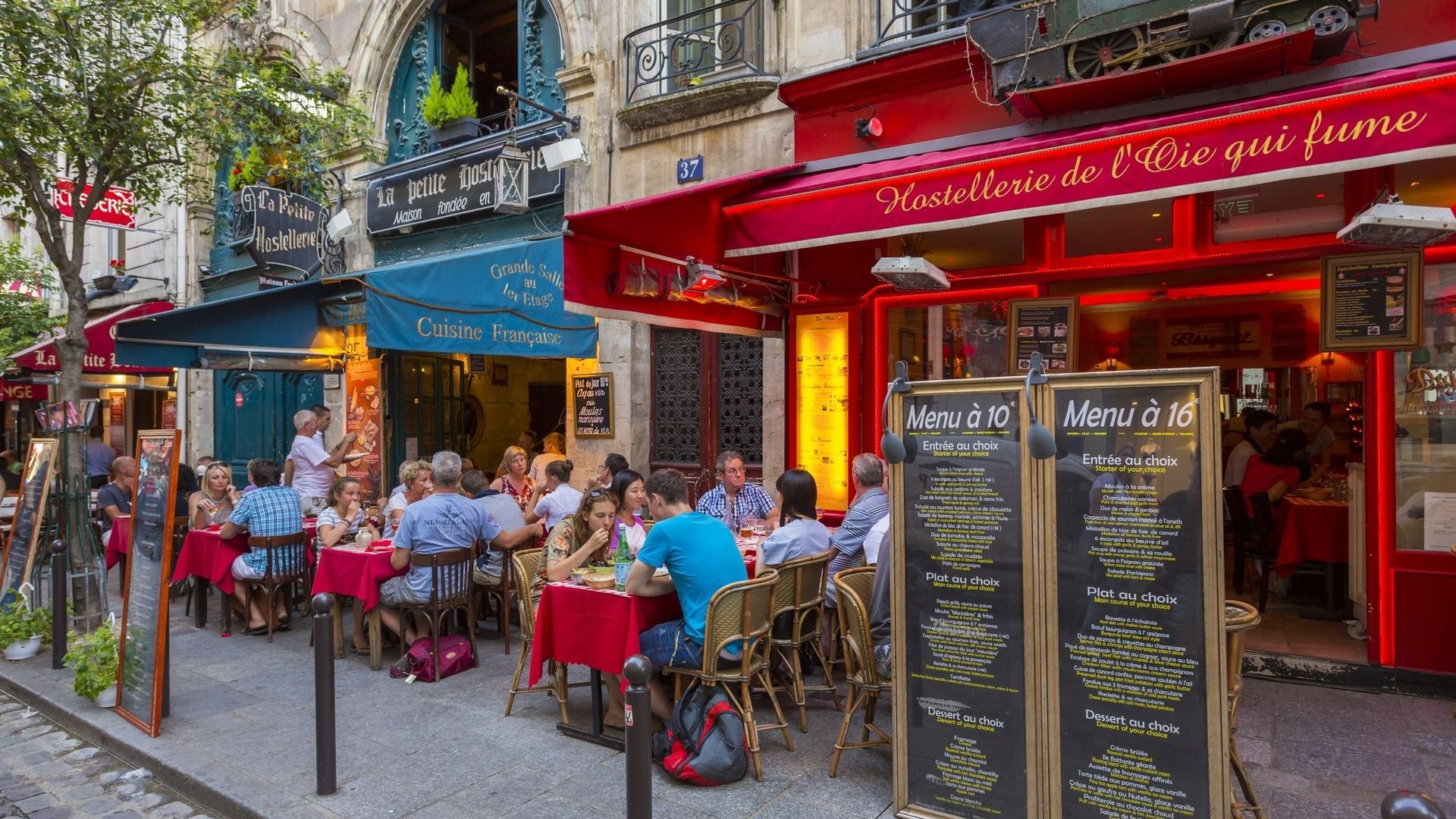 Paris, chouchoute des gourmets en vacances.