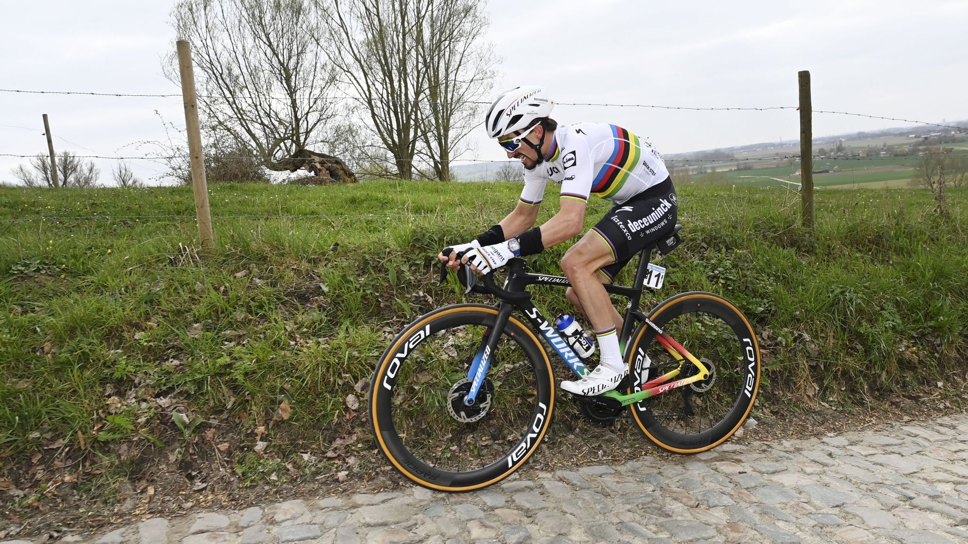 Julian Alaphilippe a déjà découvert les pavés du Tour des Flandres mais pas encore ceux de Paris-Roubaix.