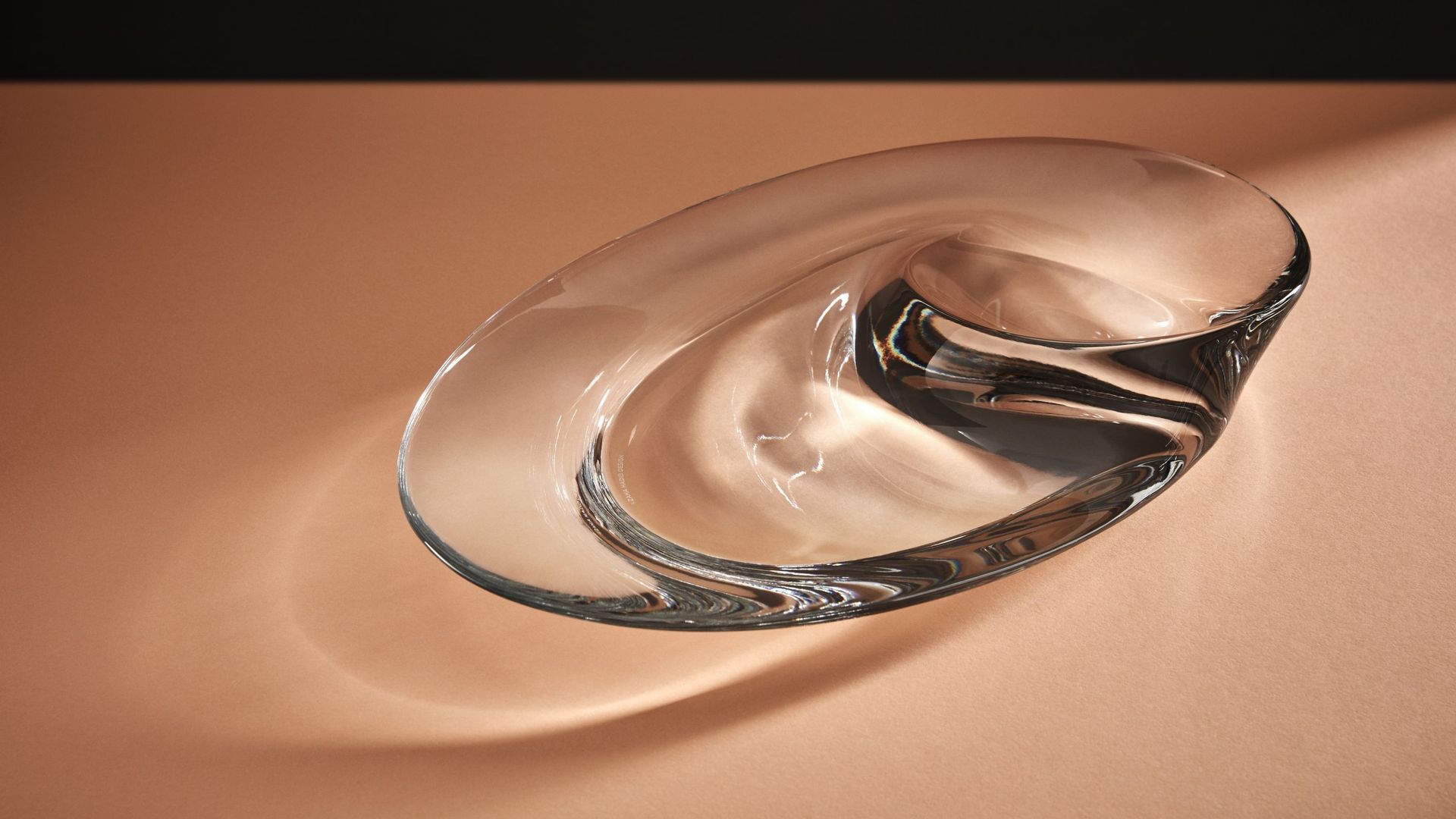 Bol "Swirl" par Zaha Hadid Design