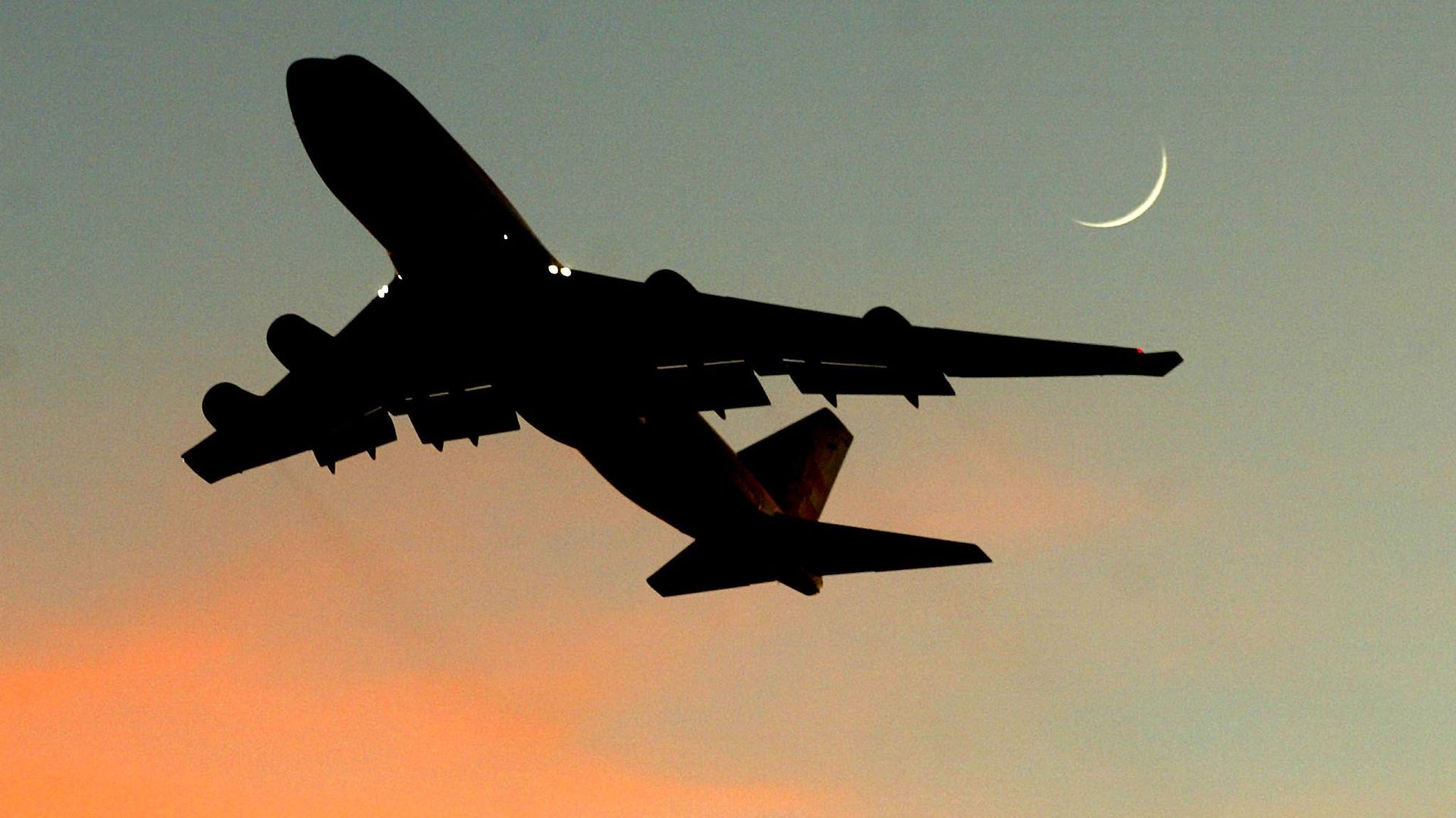 Blocage du décret Trump: Qatar Airways reprend le transport des passagers des 7 pays