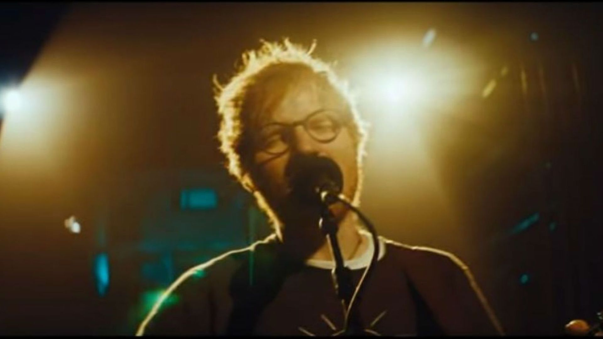 Ed Sheeran pose un rap pour son nouveau titre 'Eraser' - RTBF Actus