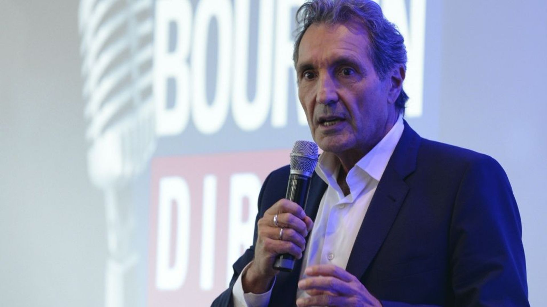 Le journaliste politique Jean-Jacques Bourdin, en 2016 lors d'une conférence de presse