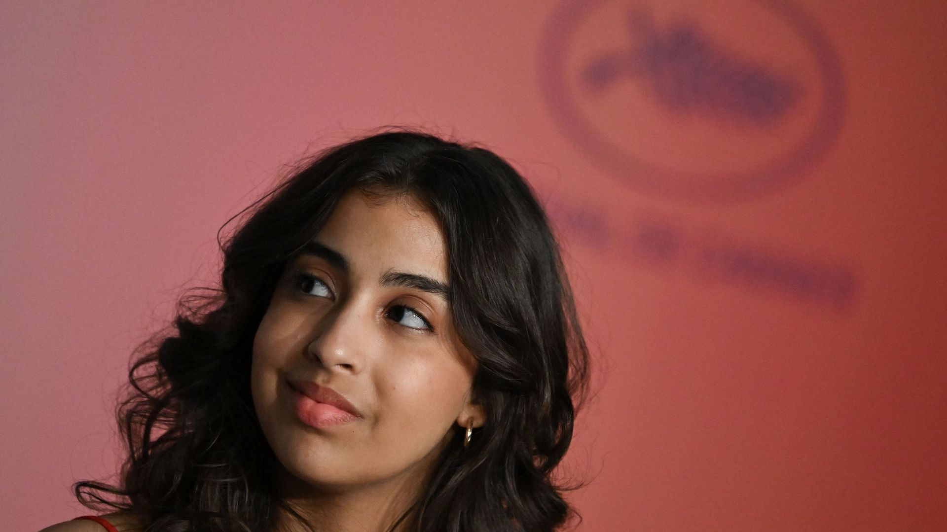 La ville de Charleroi remet 5 nouveaux beffrois de cristal