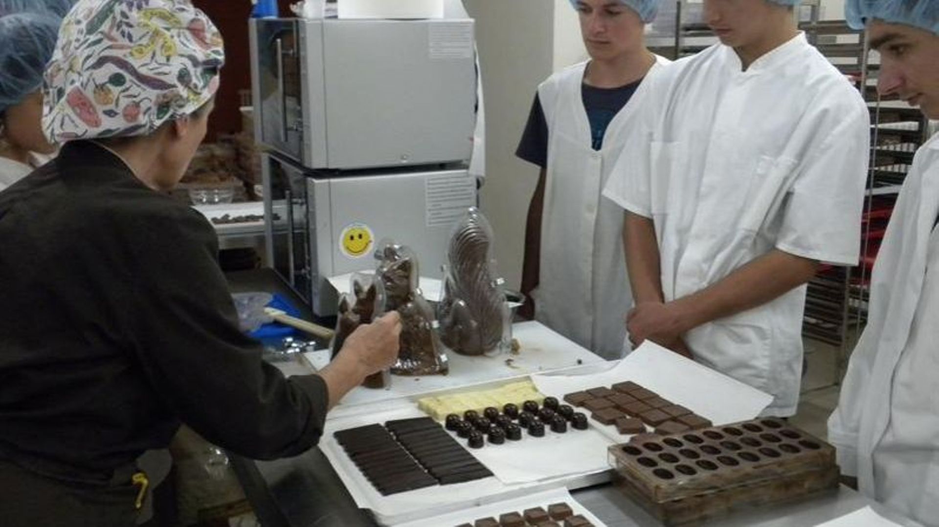 Roumanie: Marie Carels, Chocolatière à Buzesti-Gorj