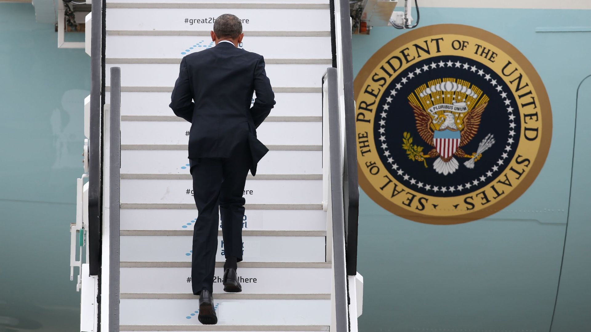Barack Obama quitte les Etats-Unis pour une tournée au Vietnam et au ...