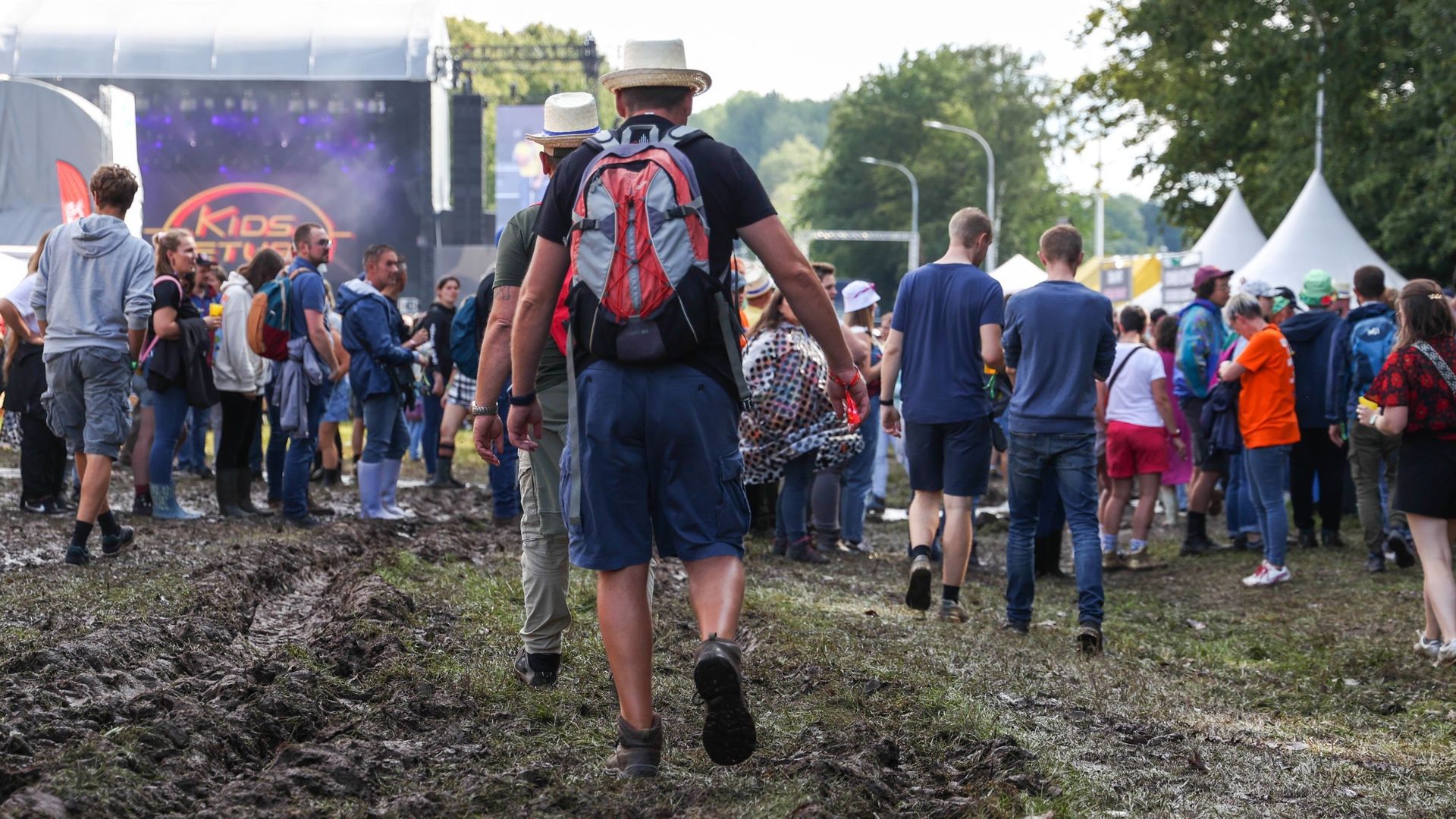 Derni Re Journ E Dans La Gadoue Pour Le Festival De Ronqui Res Lorganisation Confirme Le