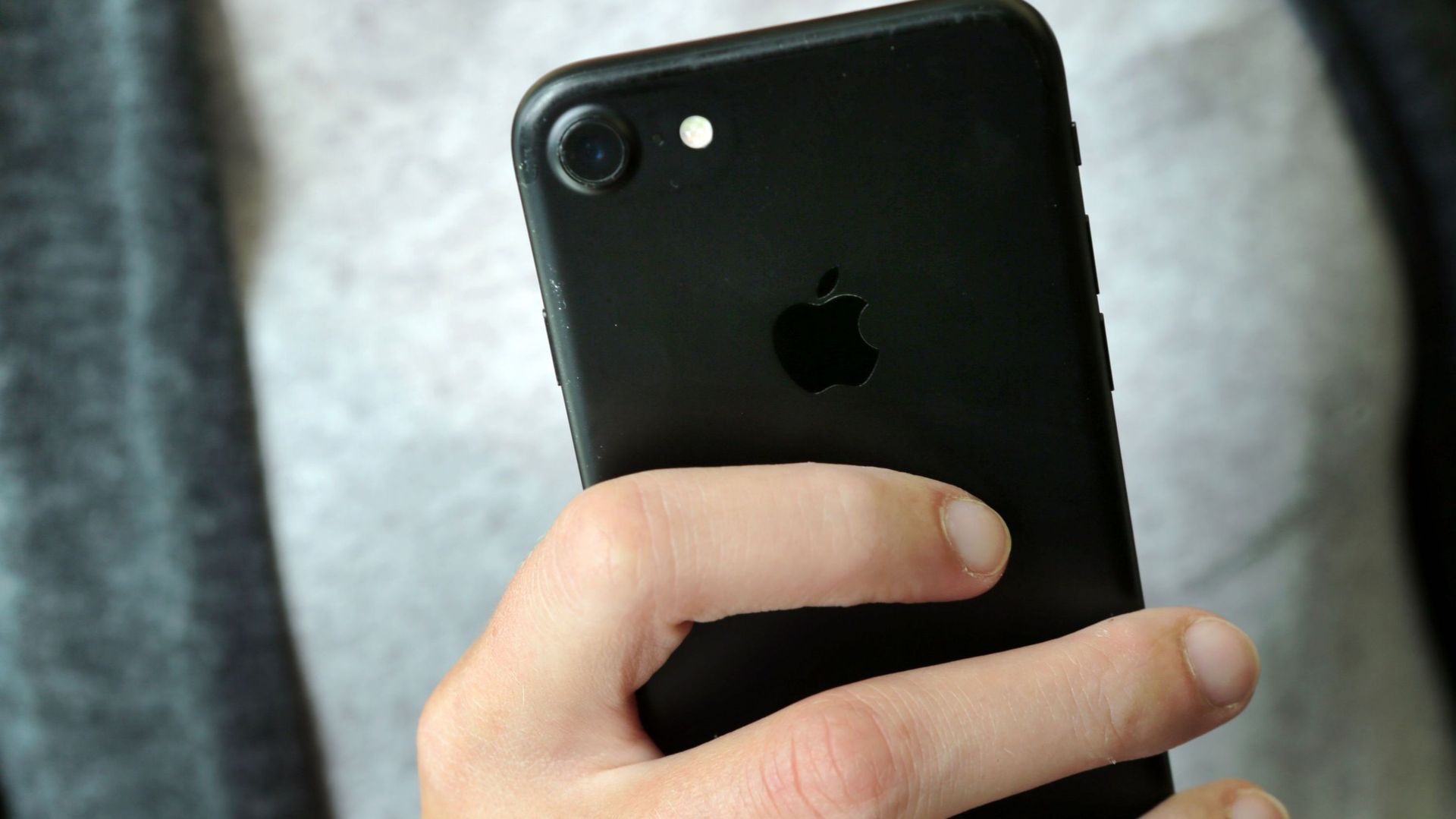 Apple va rationner la vente en ligne de ses iPhones face à l’épidémie de covid-19