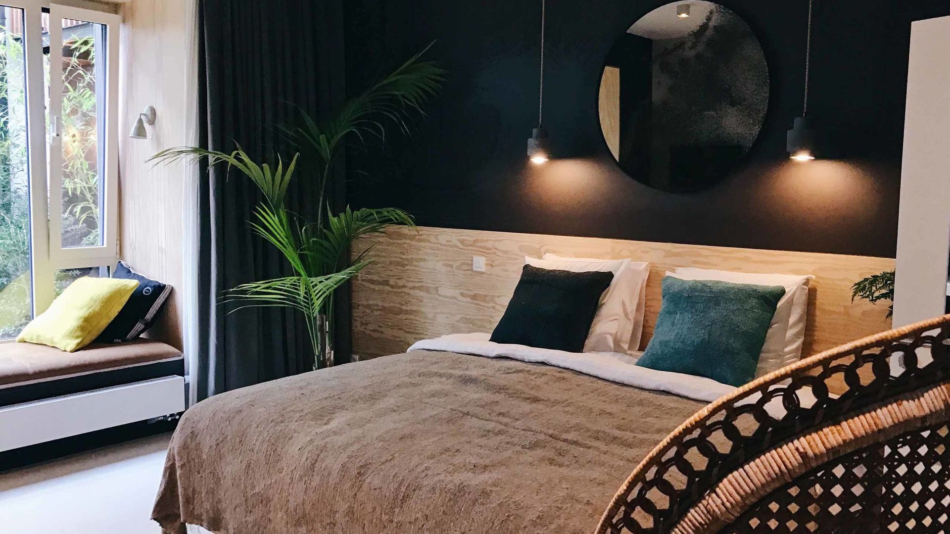 Nuit insolite : un Jardin secret à Bruxelles et une yourte à Yvoir