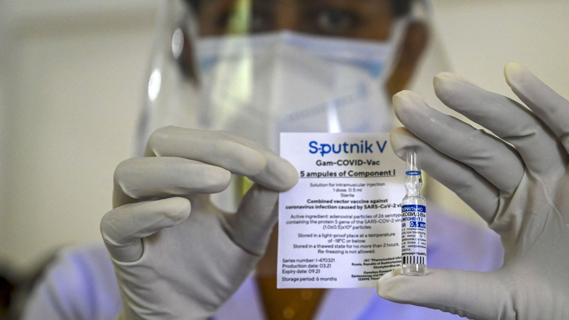 Coronavirus : la Russie homologue son vaccin unidose contre le Covid-19, Spoutnik Light