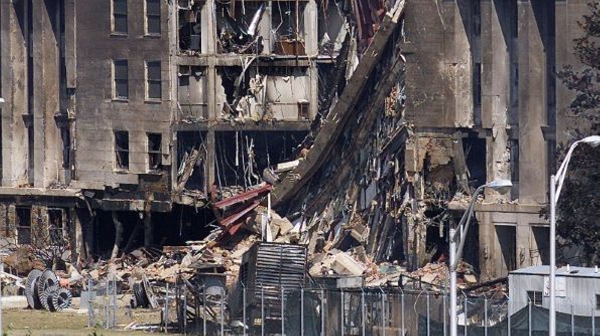 Le Pentagone après l’attaque du 11 septembre 2001.