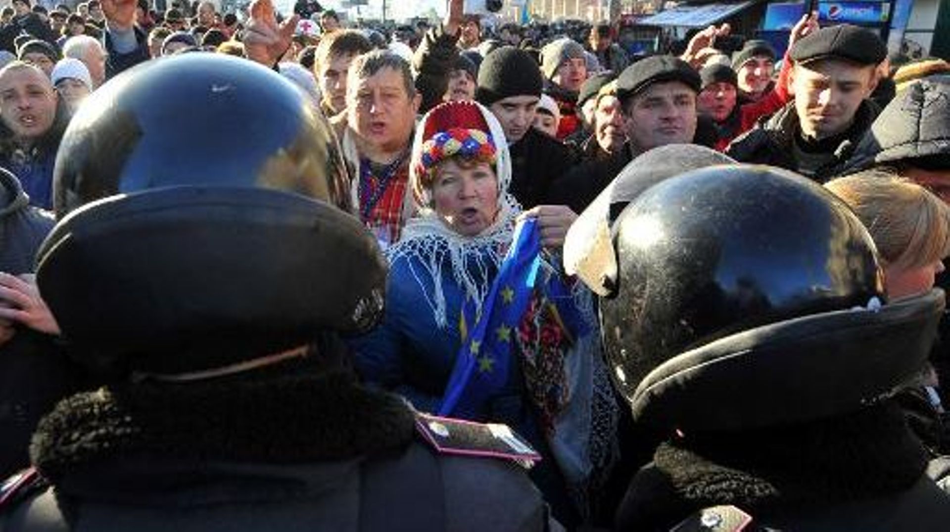 Ukraine: nouvelle mobilisation monstre des opposants pro-européens