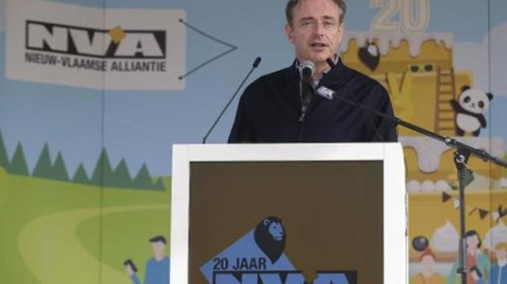 Pour Bart De Wever, "le moment est venu" pour le confédéralisme: "Plus personne ne pourra accorder de crédibilité au gouvernement fédéral"