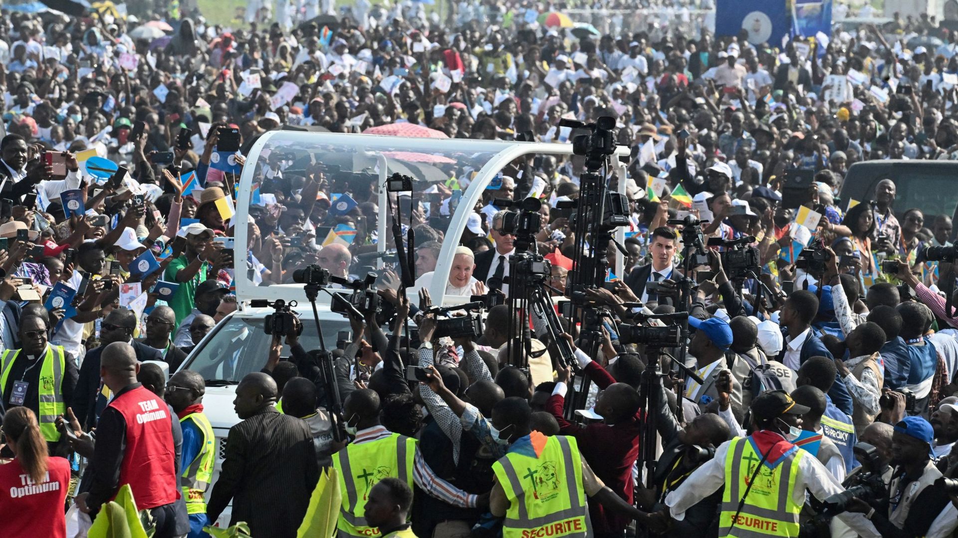 A Kinshasa, plus d’un million de fidèles pour la messe du pape