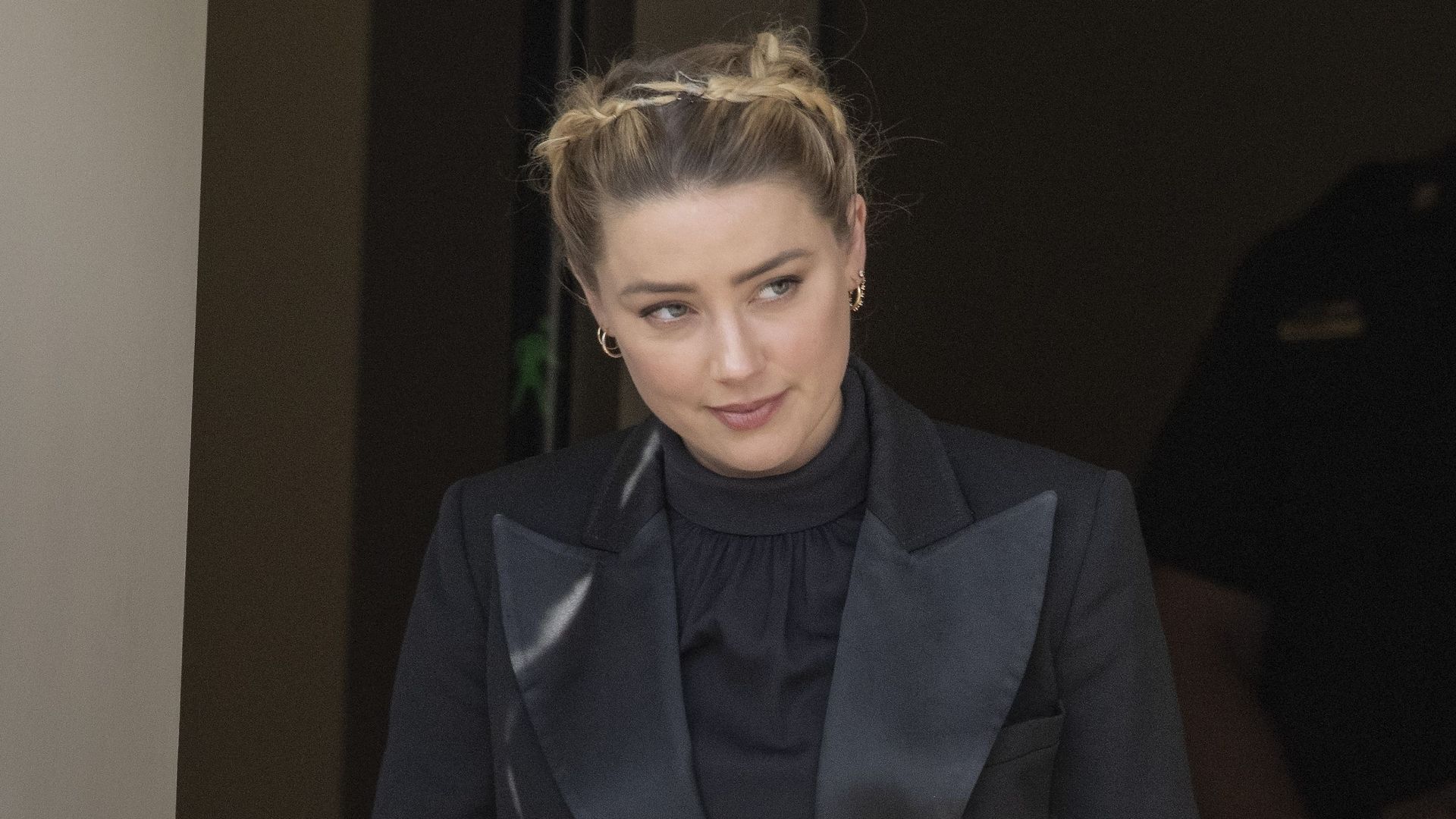 Amber Heard lors de son procès face à Johnny Depp à Fairfax, en avril 2022.