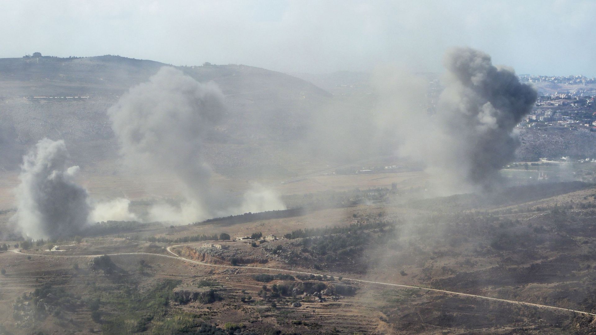 Proche-Orient : de nouvelles frappes israéliennes contre des infrastructures du Hezbollah au Sud-Liban