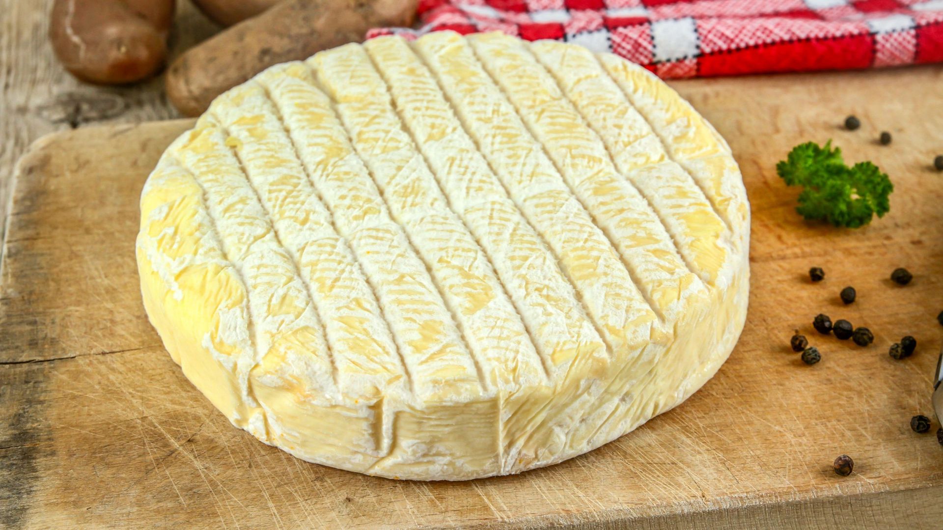 Reblochon, Beaufort, Abondance, connaissez-vous l'origine de ces fromages des Alpes?