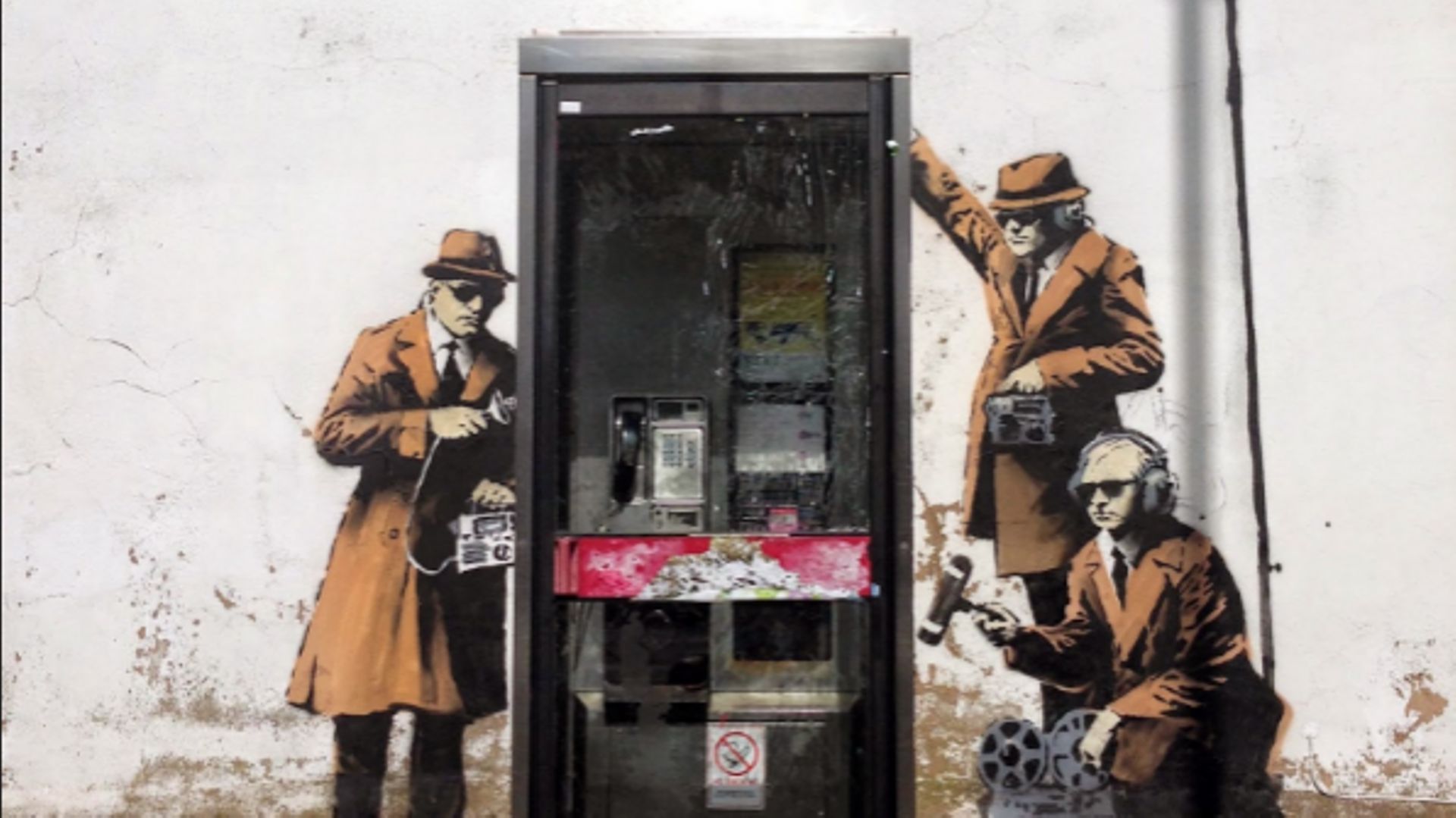 GB: un graffiti de Banksy sur l'espionnage détruit lors de travaux