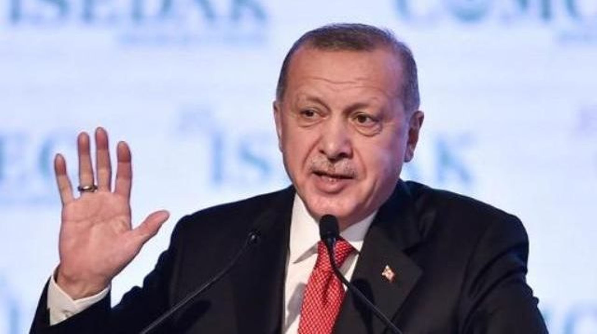 Erdogan s'en prend à Macron qu'il juge "en état de mort cérébrale"